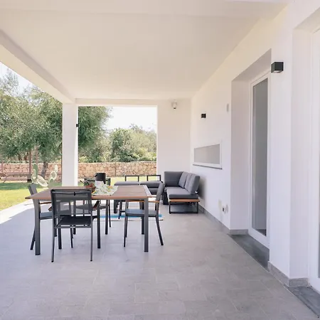 Апартаменты Mennuli E Mari - Sicily Бруколи