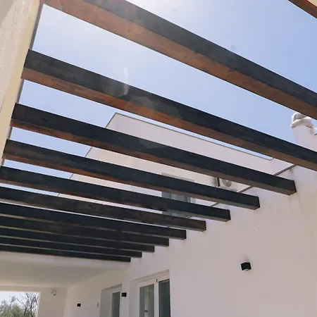 Mennuli E Mari - Sicily *